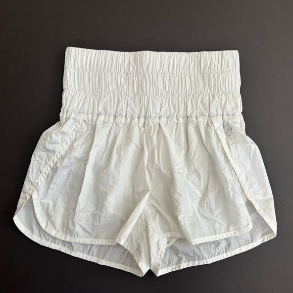 FP Movement The Way Home Shorts White Size Small - Picture 1 of 2